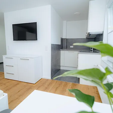 Stilvolle Mit Kueche & Parkplatz In Apartment *