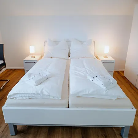 Stilvolle Mit Kueche & Parkplatz In Appartement Hardert