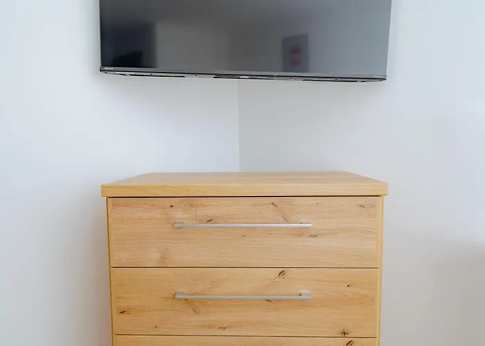 דירה Stilvolle Mit Kueche & Parkplatz In Hardert