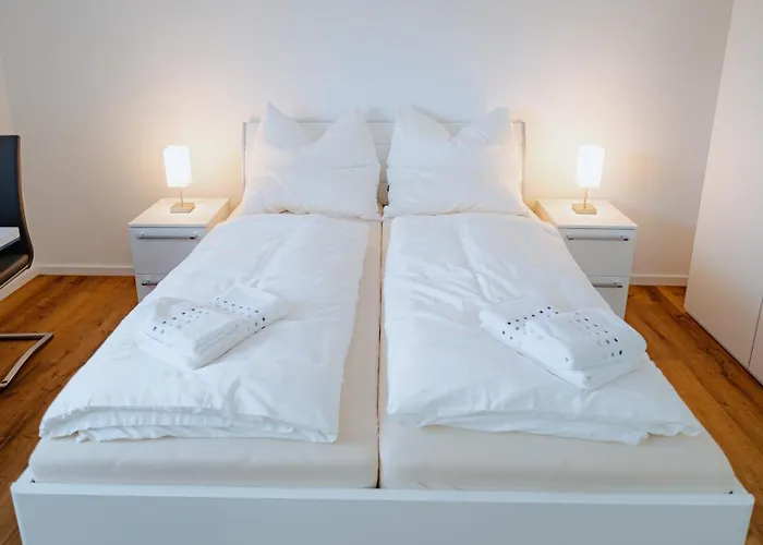 Stilvolle Mit Kueche & Parkplatz In דירה Hardert